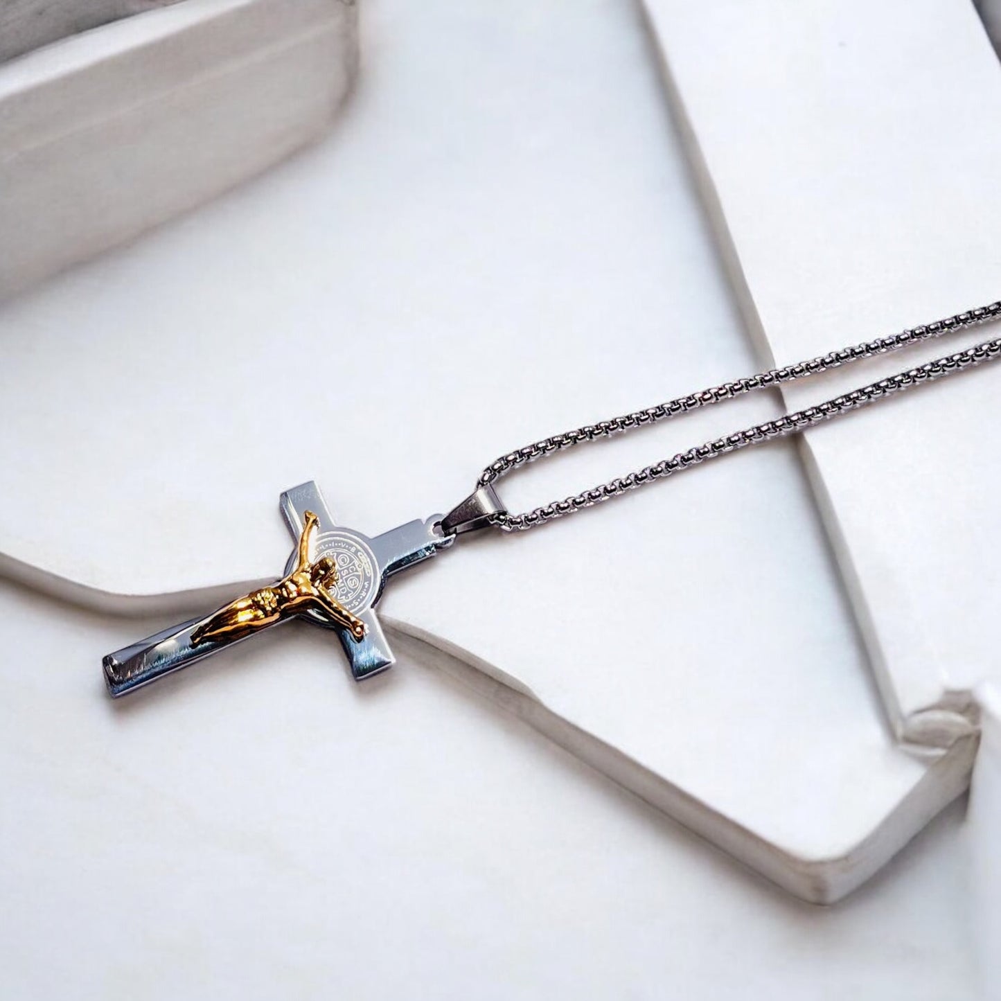 Collana GOLDEN JESUS