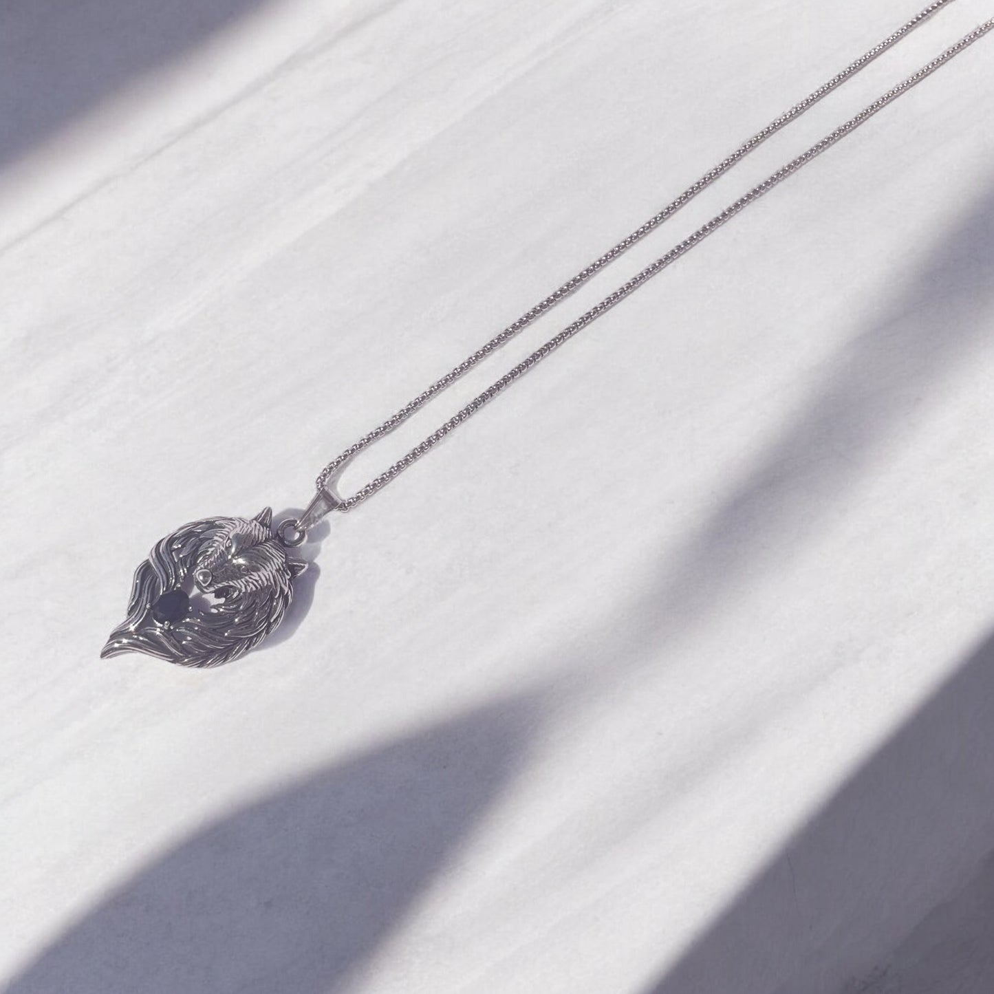 Collana LONE WOLF
