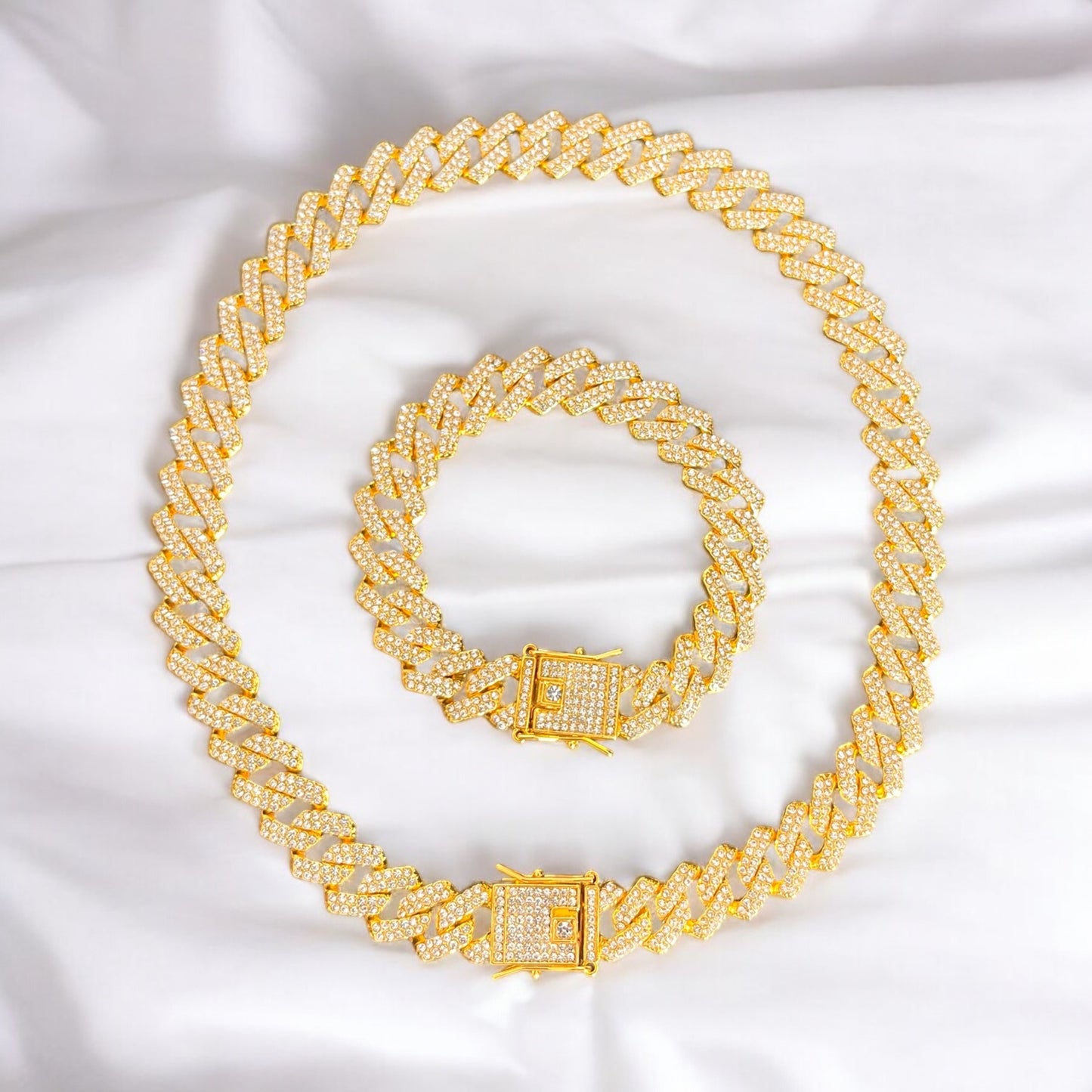 Set Chain Cuba