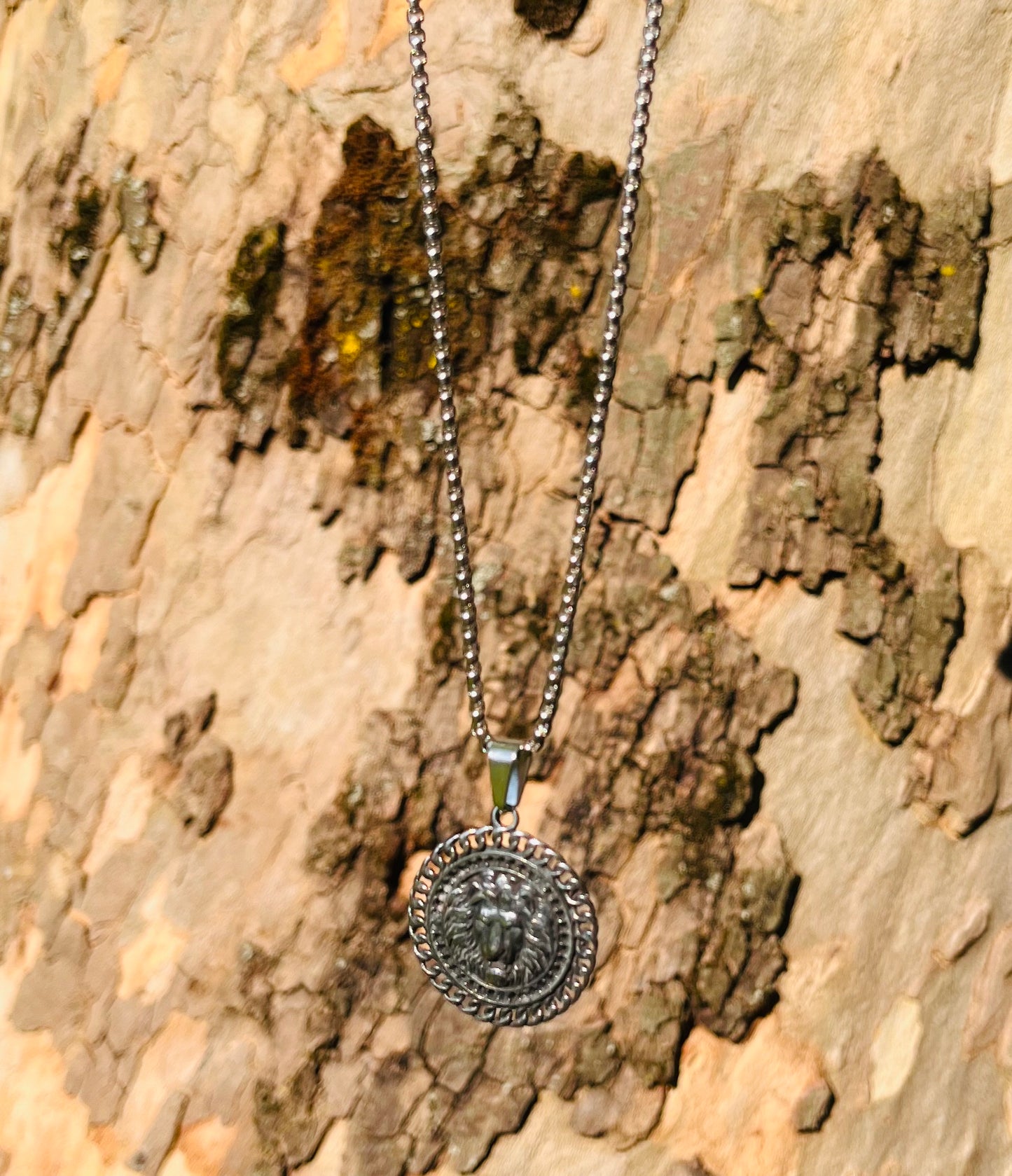 Collana LION