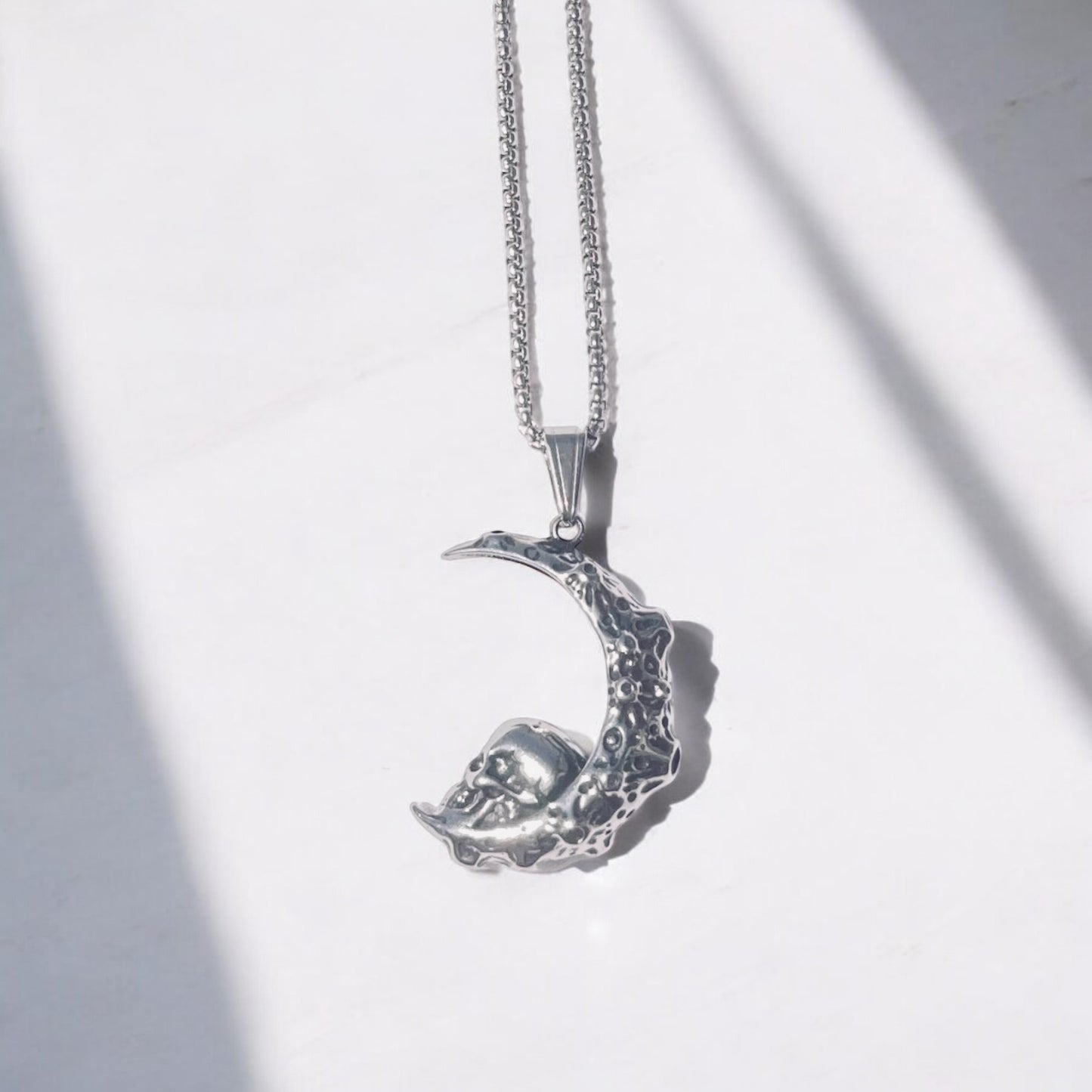 Collana SKULL MOON