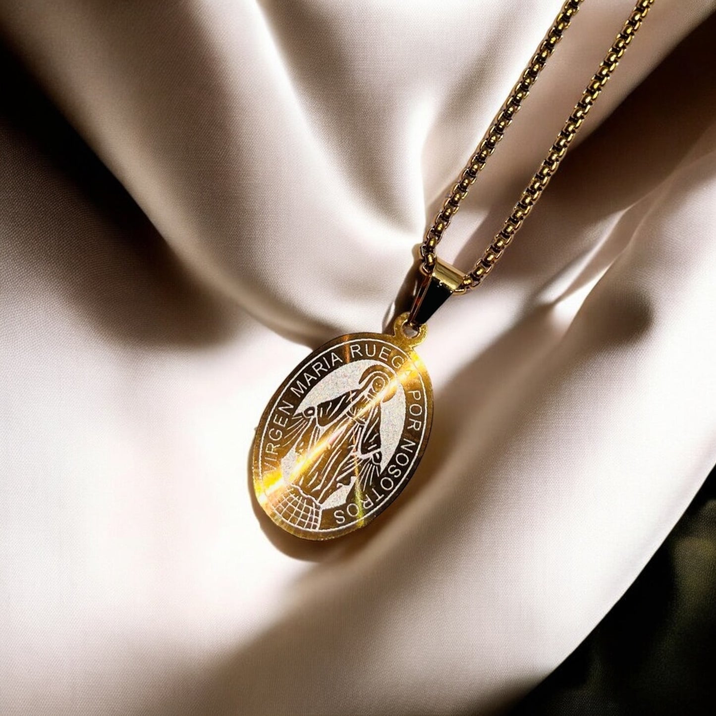 Collana MADONNA
