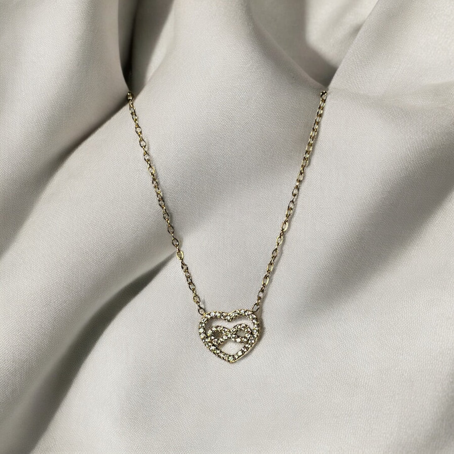 Collana Cuore Infinito