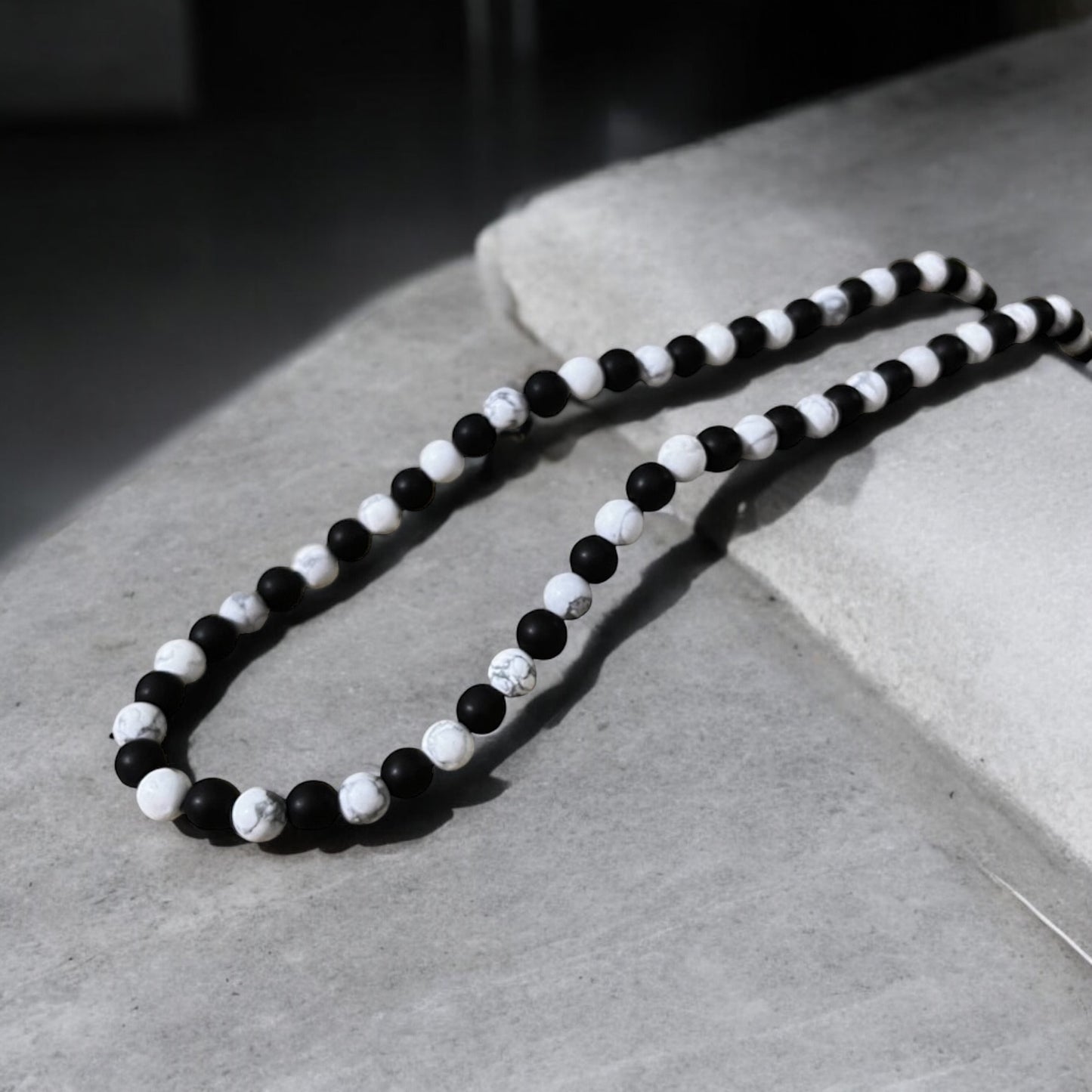Collana BIANCO NERI