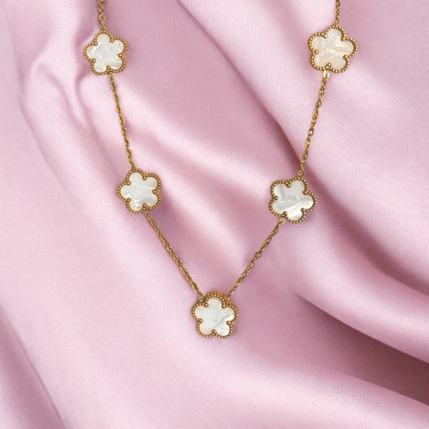 Collana Flowers