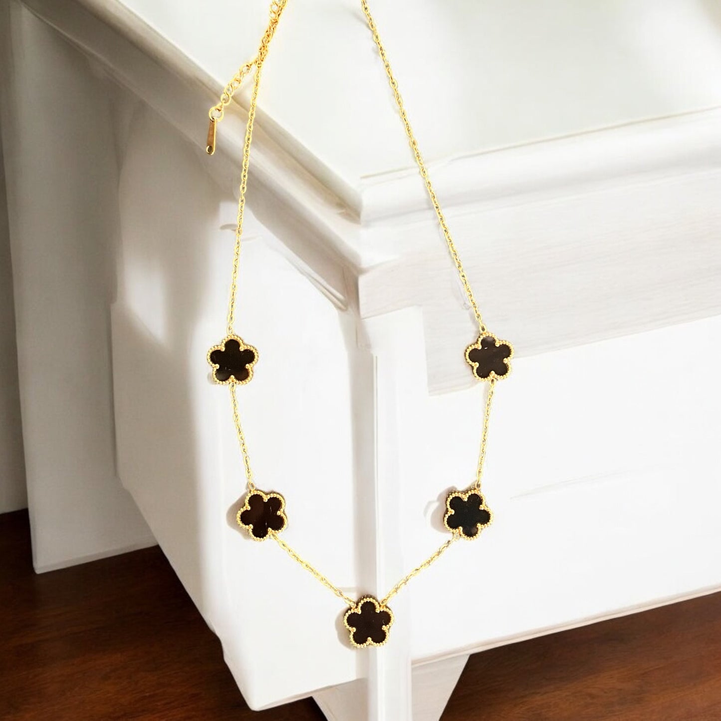 Collana Flowers
