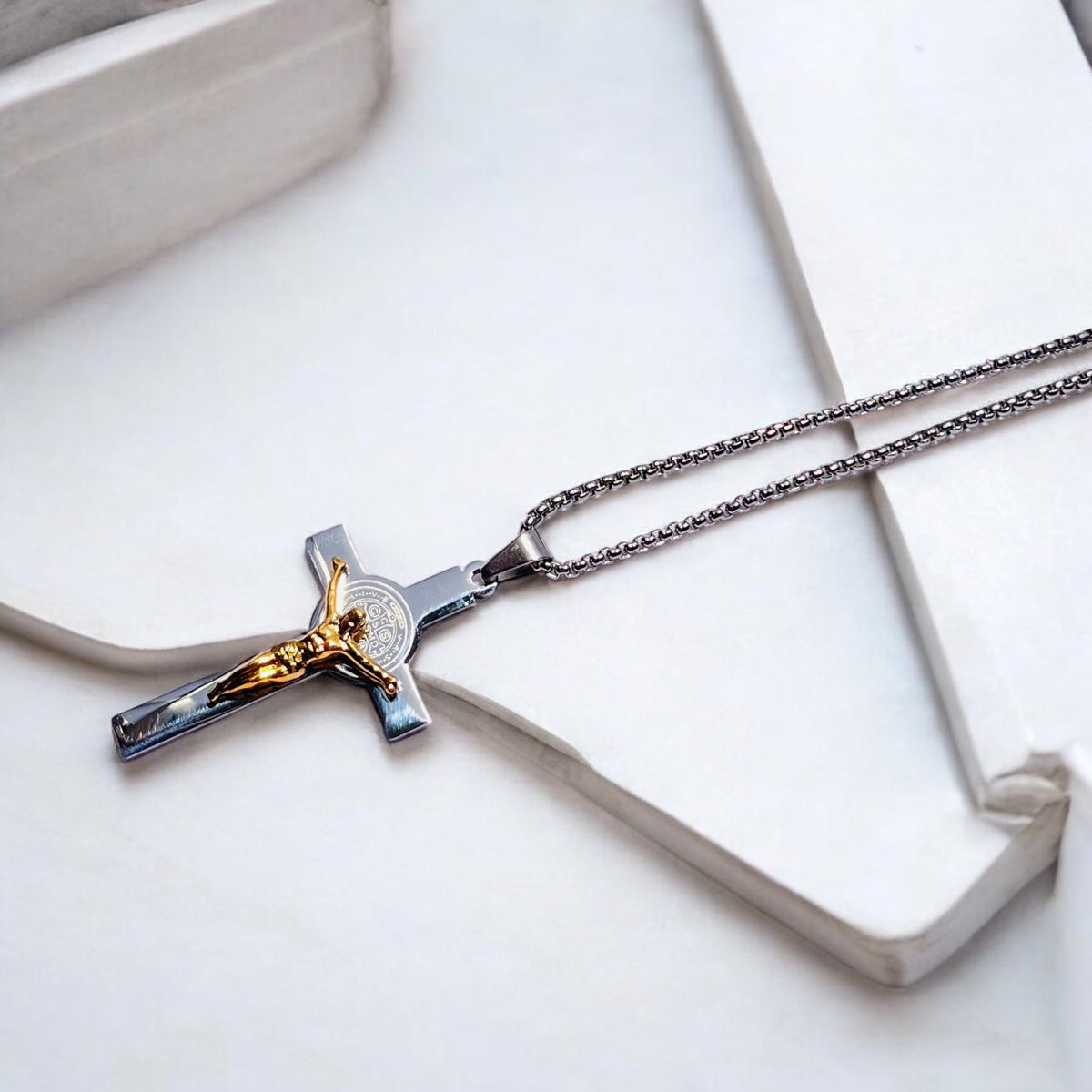 Collana GOLDEN JESUS