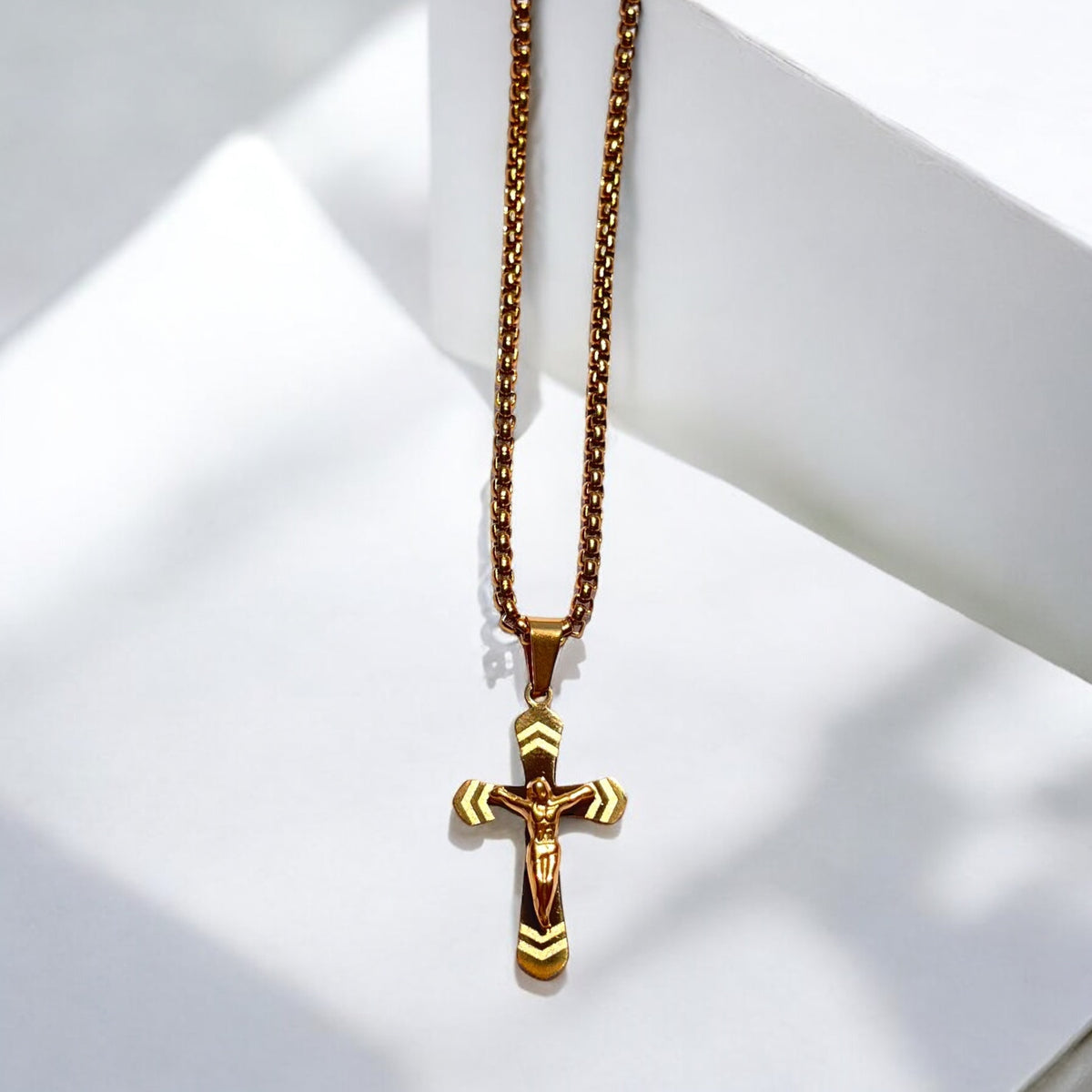 Collana STRIATED CROSS