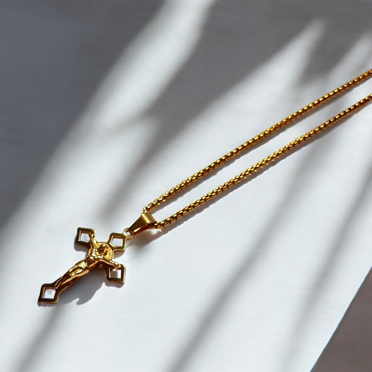 Collana CROSS HOLE