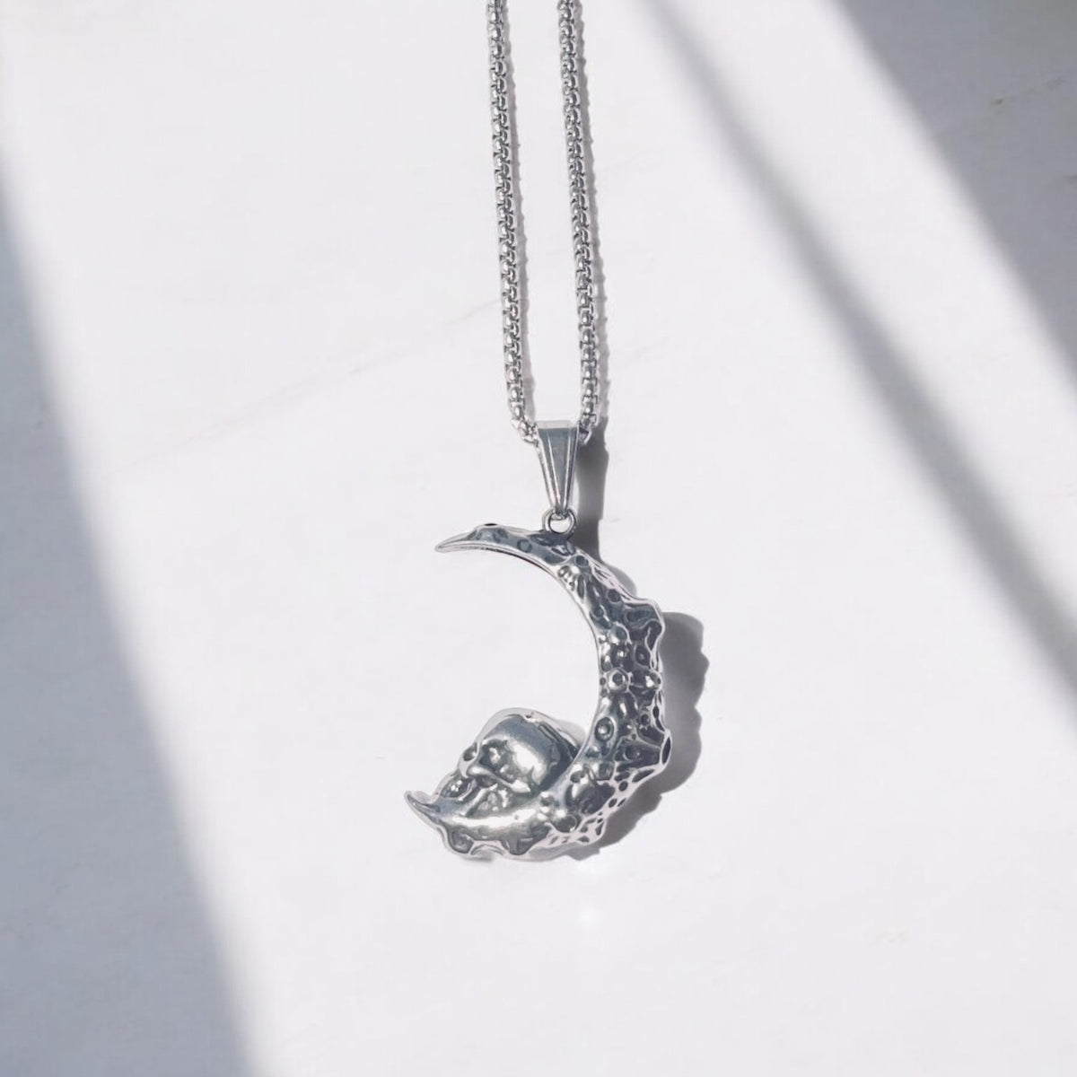 Collana SKULL MOON